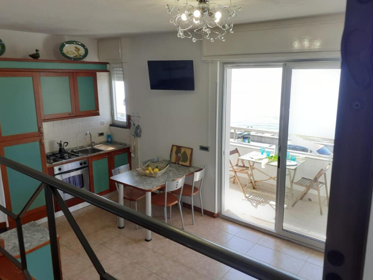 Appartement Cadorna Fronte Mare à Alassio Extérieur photo