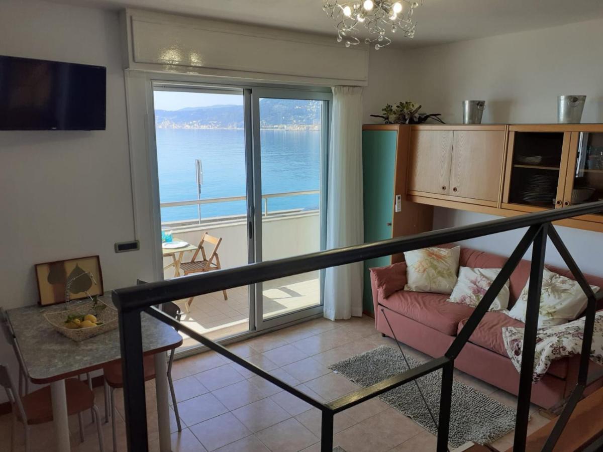 Appartement Cadorna Fronte Mare à Alassio Extérieur photo